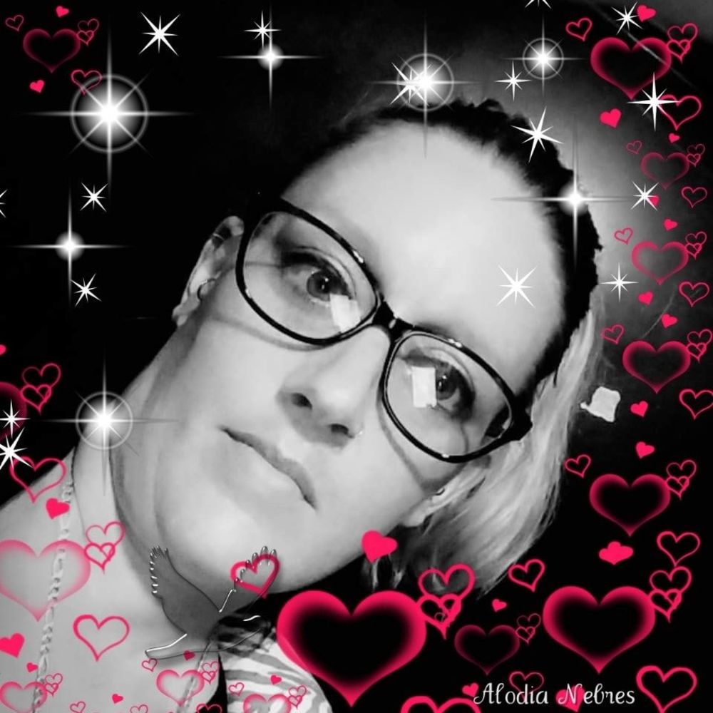 Meet your Posher, Tiffany